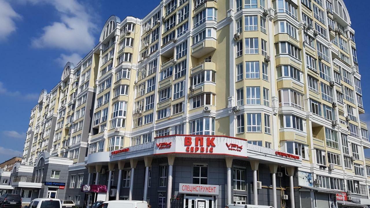 Chernigov City Apartments Na Peremohy ภายนอก รูปภาพ